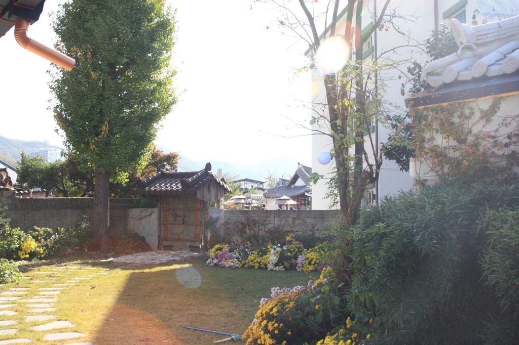Ginkgo Tree Guesthouse Jeonju Eksteriør billede